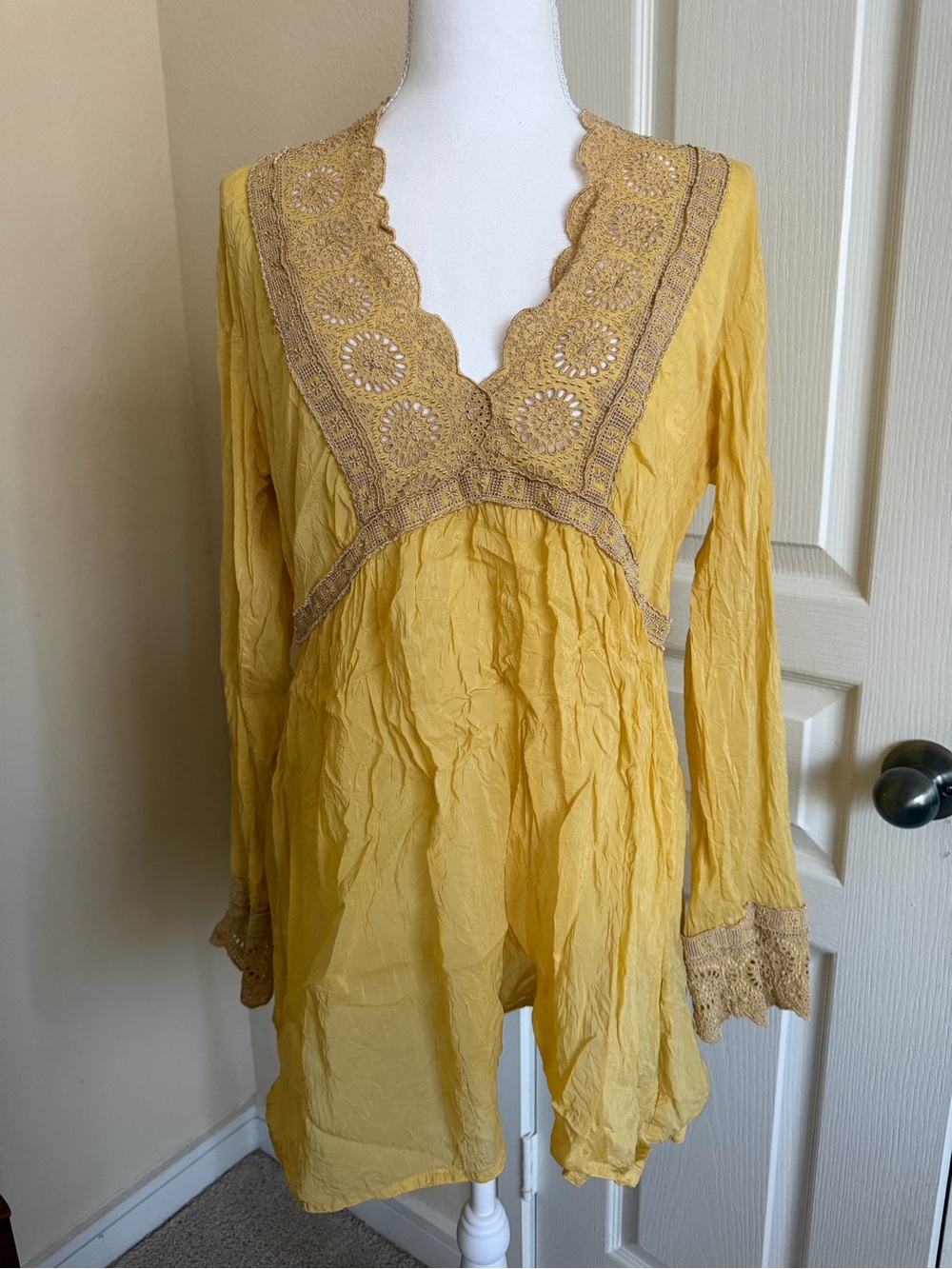 Johnny Was Yellow Tunic - Picture 1 of 4